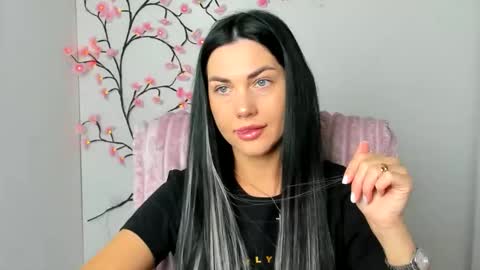 Kelly online show from 04.30.26