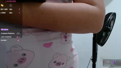 Snapshot of blumbum chatting on 05.15.26 Hey guysI am BrendaWelcome my room online show from 05.15.26