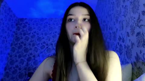 Snapshot of blushed_pussy chatting on 02.18.26 nastya online show from 02.18.26
