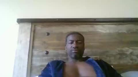 bluuthunder1914 online show from 11.18.25