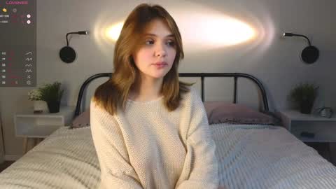 Snapshot of blytheaven chatting on 01.22.25 Erica online show from 01.22.25