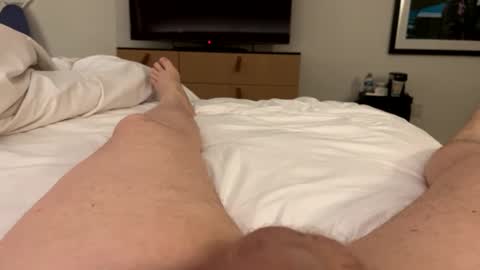 Snapshot of bmcluving chatting on 03.08.25 bmcluving online show from 03.08.25