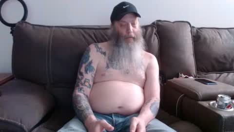 Snapshot of bob_bithcin chatting on 02.18.26 Stupid Redneck and Becky online show from 02.18.26