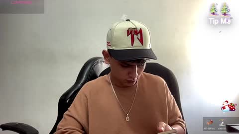 Bob  INDEPENDENT MODEL online show from 12.10.24