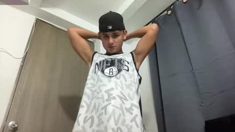 Bob  INDEPENDENT MODEL online show from 06.14.26