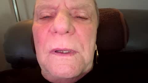 bobbiesucks69 online show from 09.23.25