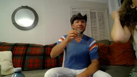 Snapshot of bobbyandsadie chatting on 06.18.26 Bobby and Sadie online show from 06.18.26