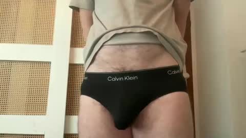 bobbybrownshoozz online show from 03.02.26