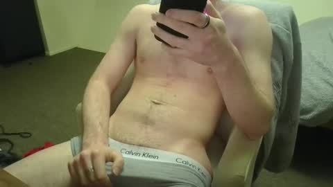 Snapshot of bobbywildes chatting on 02.18.26 bobbywildes online show from 02.18.26