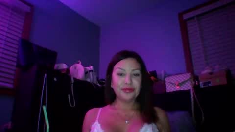 milf online show from 11.27.25