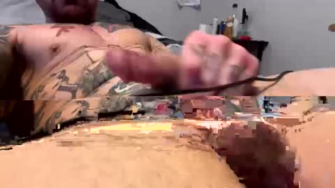 Snapshot of bodyart85_19 chatting on 12.03.24 Bodyart85 19 online show from 12.03.24