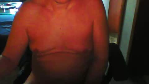 Snapshot of bodyminds82 chatting on 10.03.25 Mr String online show from 10.03.25