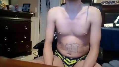 Snapshot of bodyyattiyatti chatting on 02.15.25 Sailorartemis online show from 02.15.25