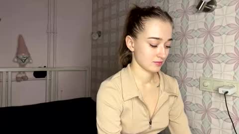 Snapshot of bohemia777 chatting on 12.14.25 bohemia777 online show from 12.14.25