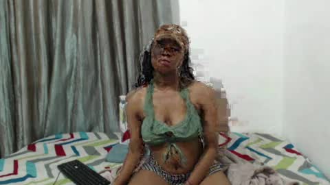 Snapshot of boitylips chatting on 07.07.26 boitylips online show from 07.07.26