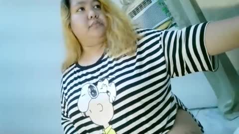 Snapshot of bombastic_darla chatting on 09.10.25 bombastic_darla online show from 09.10.25