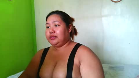 Snapshot of bombastic_darla chatting on 01.08.26 bombastic_darla online show from 01.08.26