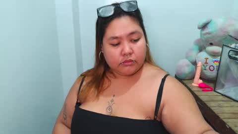 bombastic_darla online show from 02.23.26