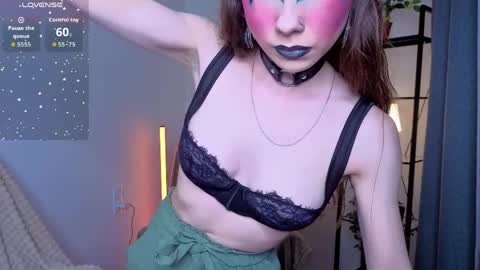 Karen online show from 04.23.26