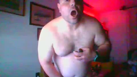 Snapshot of bondsuckslut chatting on 02.16.25 borntosuck online show from 02.16.25