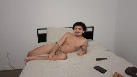 Snapshot of bonebrosxxx chatting on 05.19.26 bonebrosxxx online show from 05.19.26
