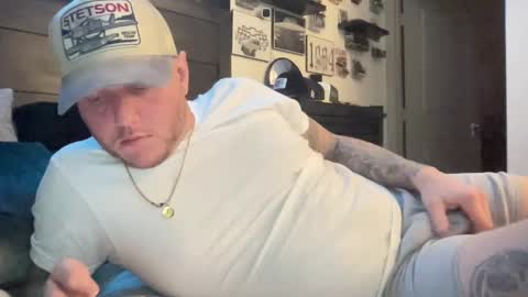 Snapshot of boner4you1994 chatting on 02.03.25 boner4you1994 online show from 02.03.25