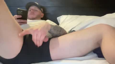 Snapshot of boner4you1994 chatting on 02.09.25 boner4you1994 online show from 02.09.25