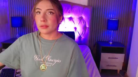 Snapshot of bonnali_lune chatting on 03.14.26 bonnali_lune online show from 03.14.26