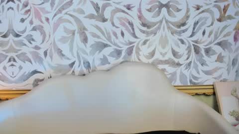 Snapshot of bonnie__milf chatting on 05.24.26 bonnie online show from 05.24.26