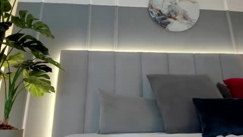 Snapshot of bonnie_bloom chatting on 03.04.25 Bonnie online show from 03.04.25