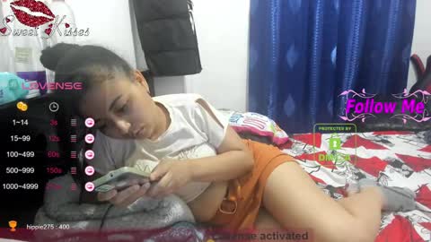 Snapshot of bonnie_lam_ chatting on 01.28.25 bonnie lam hello welcome to my room I hope you have fun and you can reach your maximum pleasure here with me online show from 01.28.25