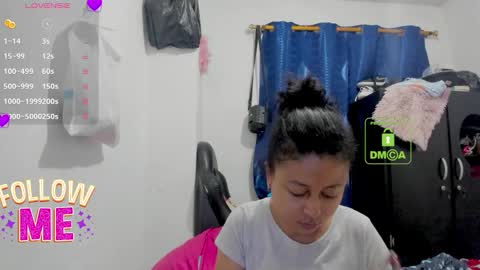 Snapshot of bonnie_lam_ chatting on 09.14.25 bonnie lam hello welcome to my room I hope you have fun and you can reach your maximum pleasure here with me online show from 09.14.25