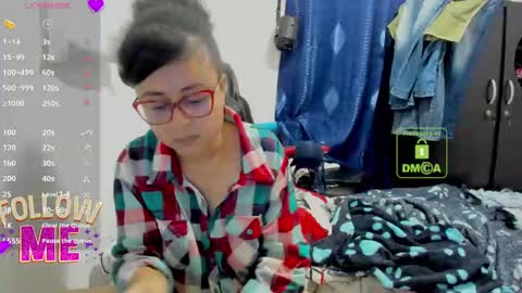 Snapshot of bonnie_lam_ chatting on 09.20.25 bonnie lam hello welcome to my room I hope you have fun and you can reach your maximum pleasure here with me online show from 09.20.25