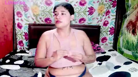 Snapshot of bonnie_x_wizkha chatting on 01.11.26 Britanly Brow y Wiz KhalBrian online show from 01.11.26