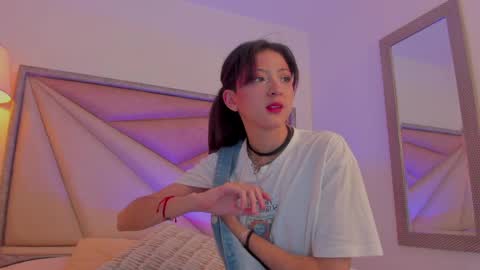   online show from 05.04.26