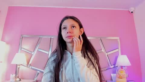 Bonnie  online show from 01.03.25