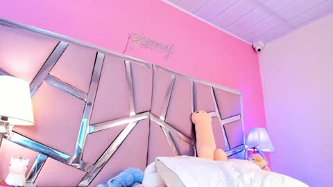 Bonnie  online show from 01.27.25