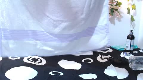 Snapshot of bonnydopson chatting on 01.25.25 Bonny Dopson online show from 01.25.25