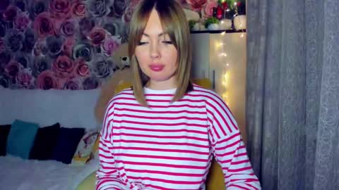 Snapshot of bonybenessy chatting on 01.12.25 Mira online show from 01.12.25