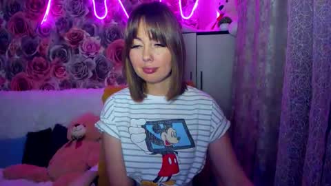 Snapshot of bonybenessy chatting on 03.06.25 Mira online show from 03.06.25