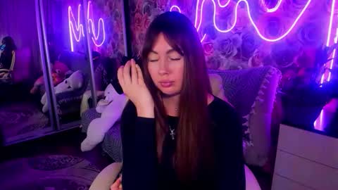 Snapshot of bonybenessy chatting on 10.16.25 Mira online show from 10.16.25