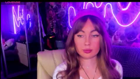 Snapshot of bonybenessy chatting on 10.26.25 Mira online show from 10.26.25