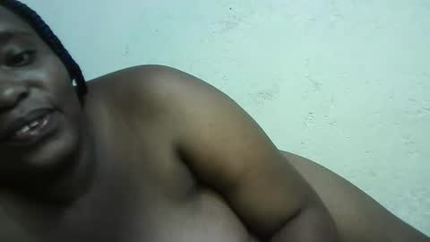 Snapshot of boobvherry chatting on 12.28.24 boobvherry online show from 12.28.24