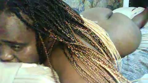 Snapshot of boobvherry chatting on 02.11.25 boobvherry online show from 02.11.25