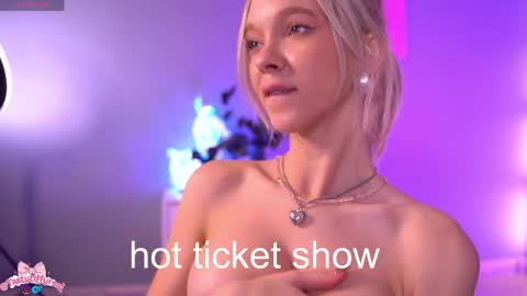 Alina online show from 04.25.26