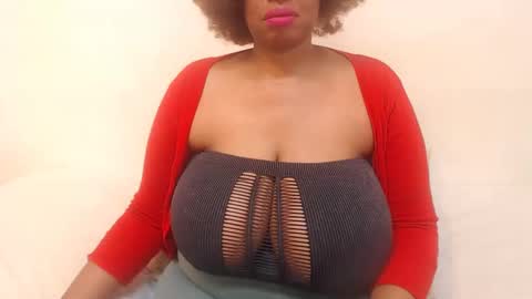boobyqueen online show from 01.13.25