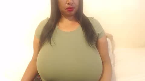 boobyqueen online show from 10.21.25