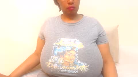 boobyqueen online show from 07.06.26