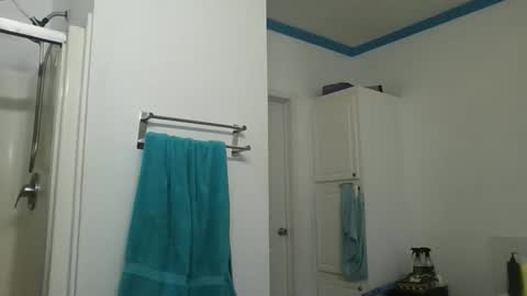 Snapshot of boooohoooobaby chatting on 10.28.25 boooohoooobaby online show from 10.28.25