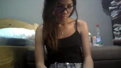 Snapshot of boozyart chatting on 12.15.25 boozyArt online show from 12.15.25